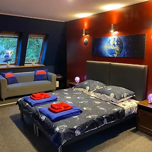  Hostel Galaxy